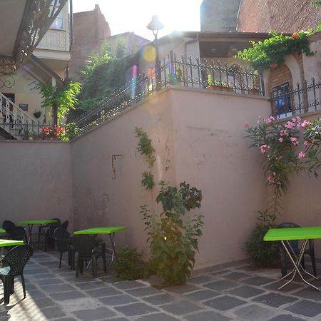 Hotel Canyon Tbilisi Luaran gambar