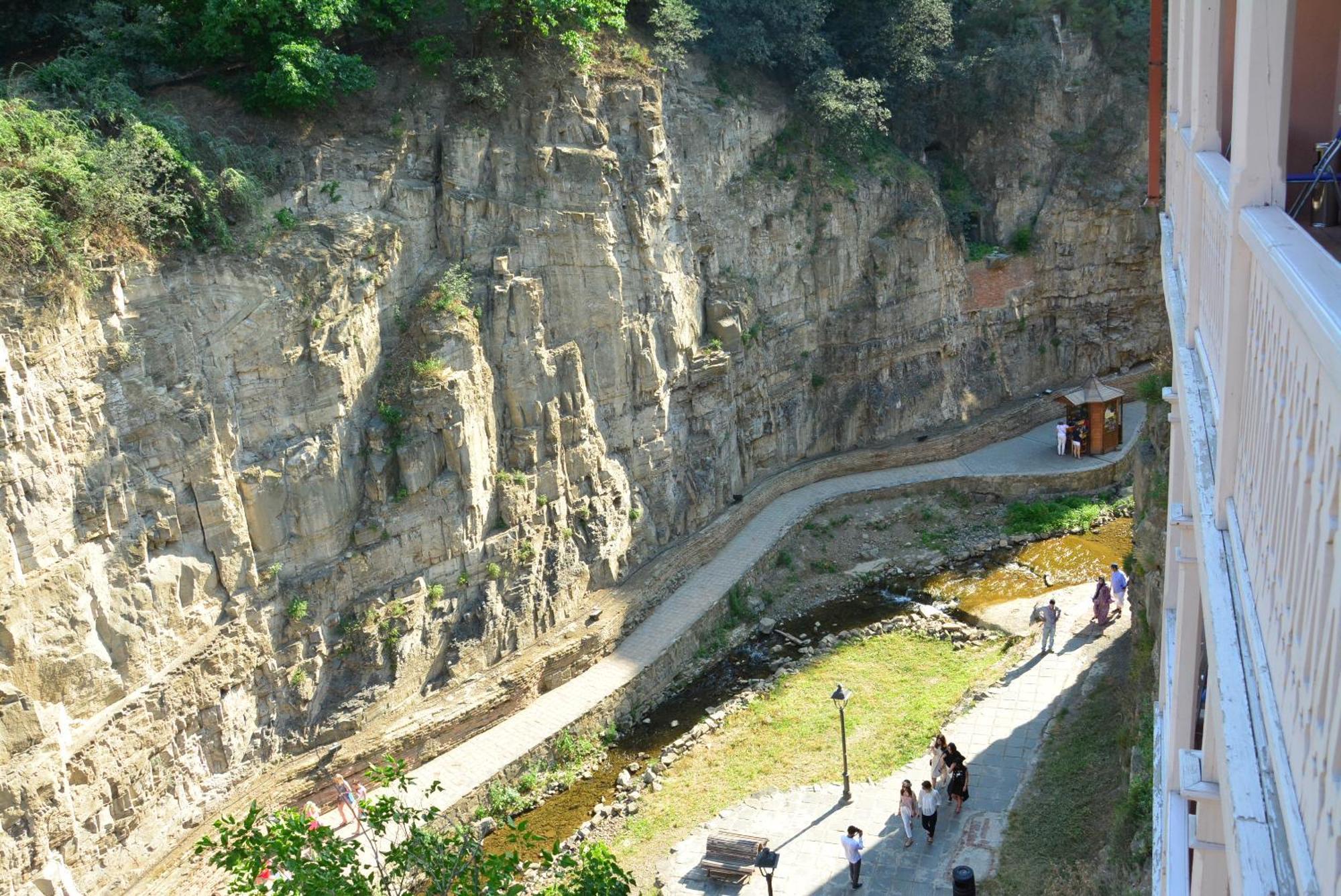 Hotel Canyon Tbilisi Luaran gambar